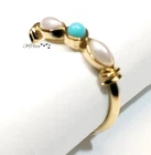 Vintage Avon Gold Tone Ring 3 Stone Size 8 Costume Jewelry