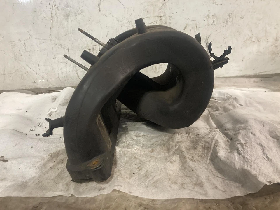 Used Engine Intake Manifold fits: 2000 Saturn Saturn l series 2.2 Grade A Foto 2 de 4