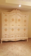 ARMADIO 4 ANTE IN LEGNO AVORIO E ORO CON CIMASA E DECORI CAMERA DA LETTO