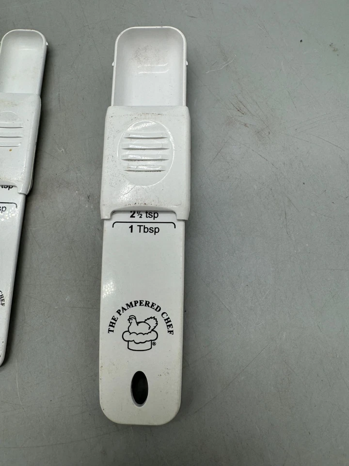 The Pampered Chef Adjustable Measuring Spoon & Cup Set READ - Image 2 of 4