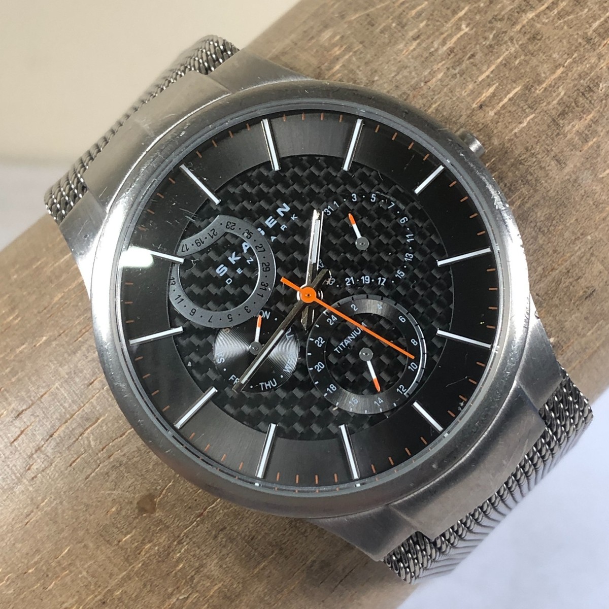 Skagen Denmark Men 809XLTTM Titanium Milanese Quartz 40mm Watch 7