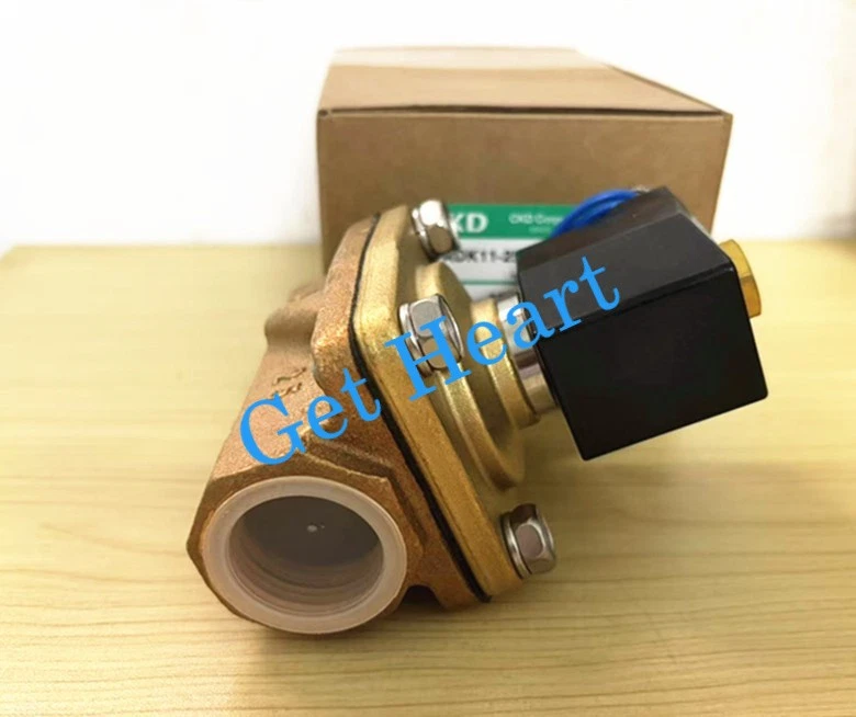 Electroválvula CKD ADK11-25A-02C-AC110V FedEx o DHL o UPS nueva Foto 3 de 4