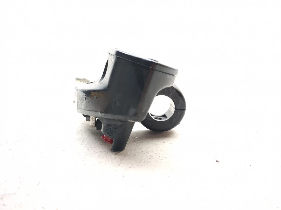 Cilindro maestro de freno delantero derecho Victory Kingpin 04-12 Foto 4 de 4