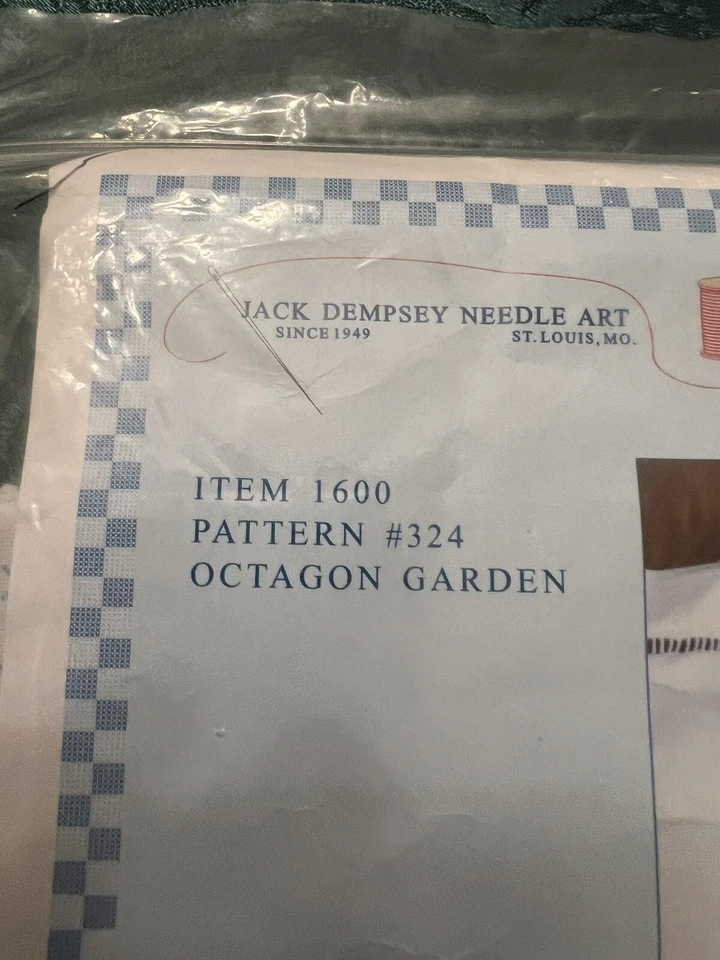 Fundas de almohada Jack Dempsey Needle Art Perla Edge #324 Octagon Garden 2005 Foto 4 de 4