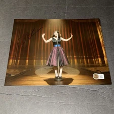 Rachel Brosnahan Signed Marvelous Mrs Maisel on Stage 8x10 Photo Beckett BAS B