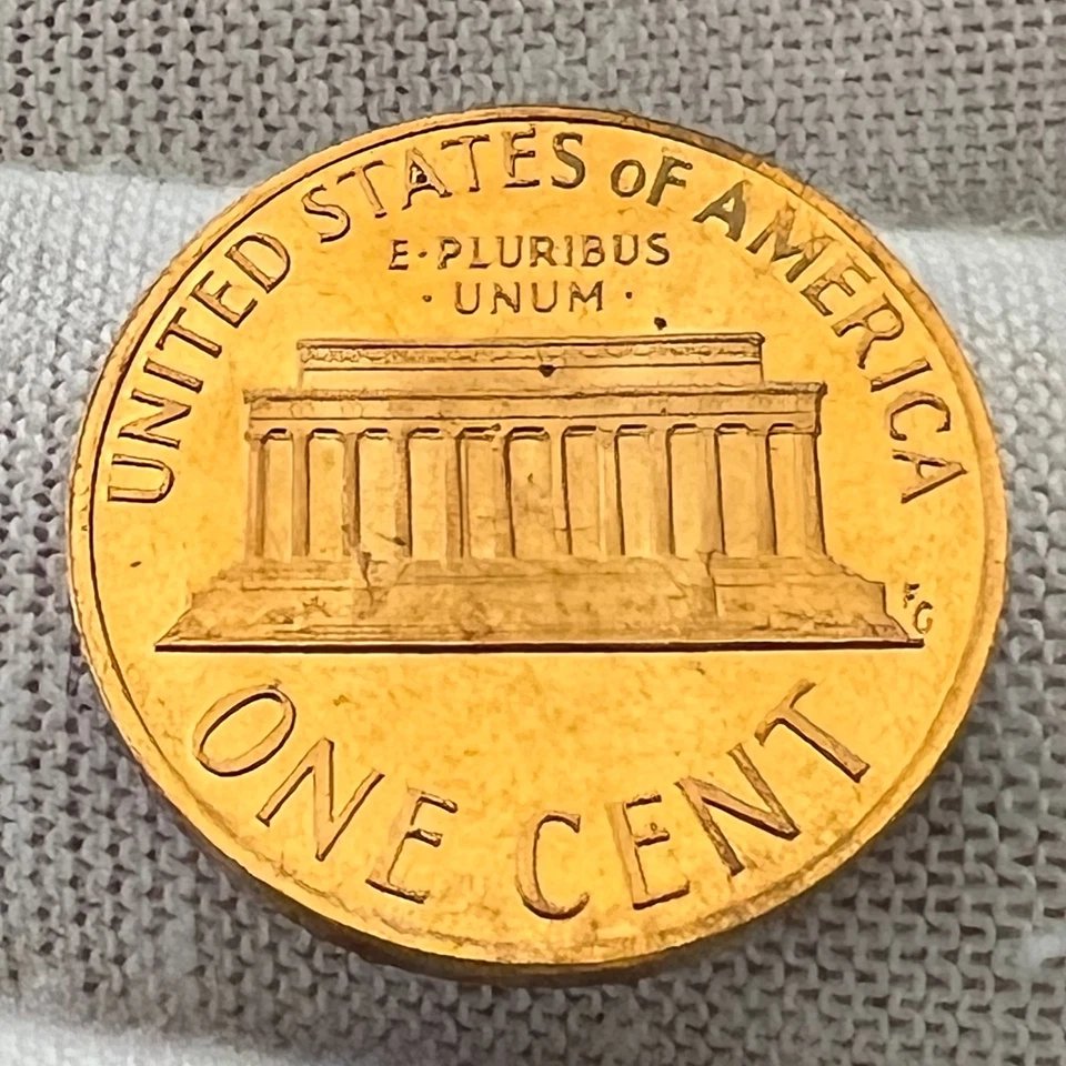 1973-S Lincoln Memorial Cent Imperfect Proof receive coin pictured #5453 - Image 3 of 4