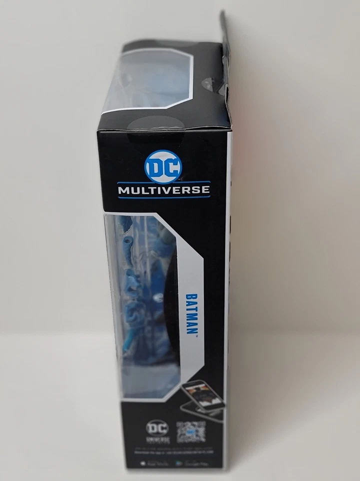 Детективные комиксы McFarlane Toys DC Multiverse платиновое издание No27 Batman - Изображение 4 из 4