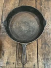 Vintage Griswold Cast iron Frying Pan Small Logo No. 8 Erie, Pa 704 D