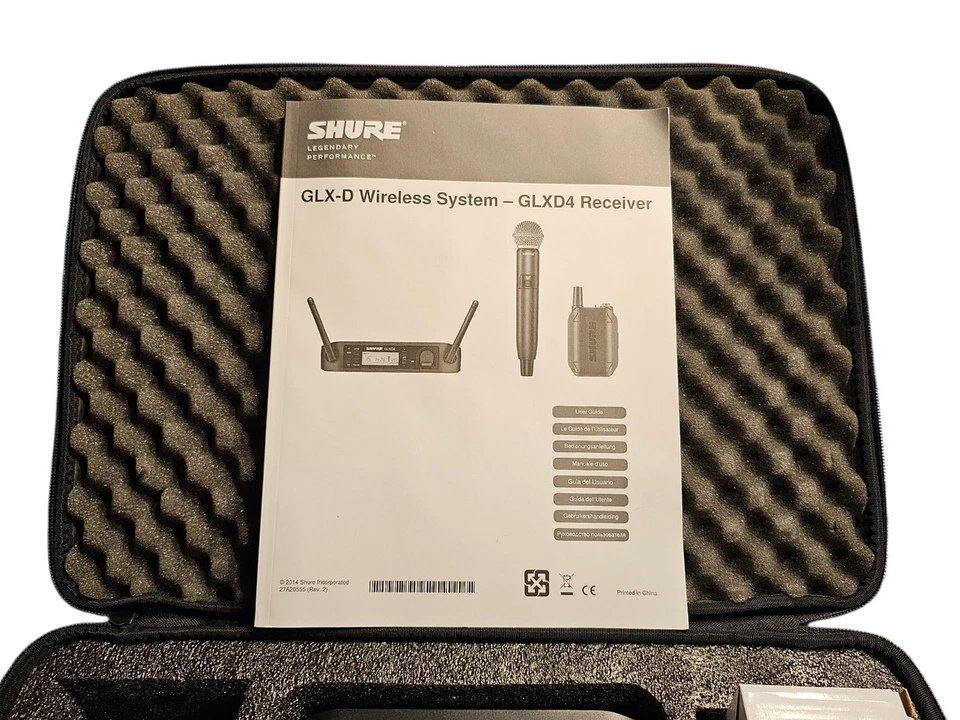 Shure GLXD4-Z2 Digital Receiver & GLXD1 Z2 Bodypack & Sm35 Headworm Mic & Case  - Image 2 of 4