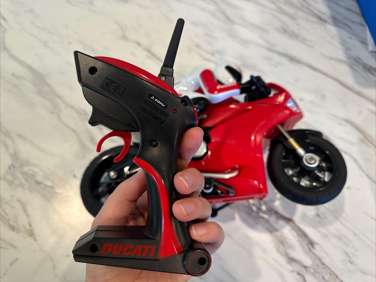 RC Ducati Motorcycle 1299 Panigale #84471 w/ Remote Control Works