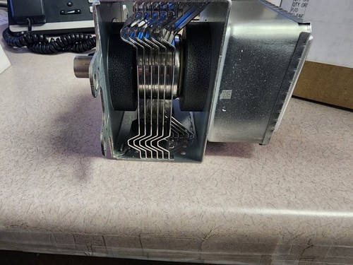 Magnetron for Whirlpool Microwave W10245183 New - 第 4/5 張圖片
