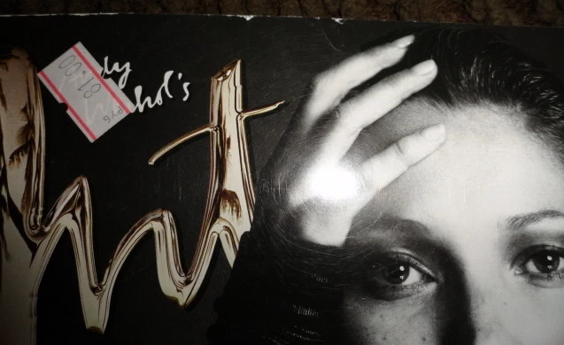 Russian INTERVIEW 10/2013 Cher Miranda Kerr Linda Evangelista Stephanie Seymour - Image 2 of 2