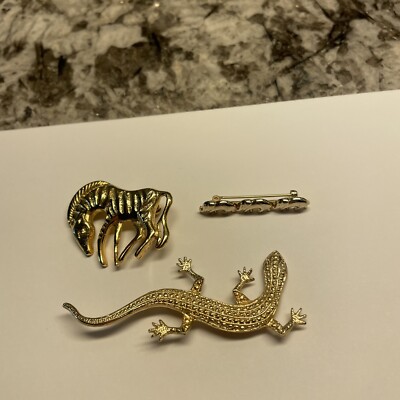 Lot Of 3 Gold Tone Safari Animals Brooch / Pin  - Zebra , Lizard , Elephant Herd