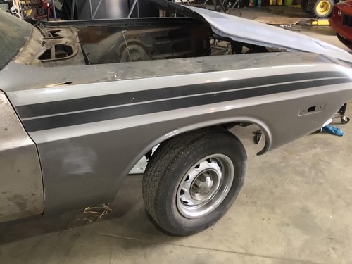 1974 Dodge Challenger coupe - Picture 17 of 30