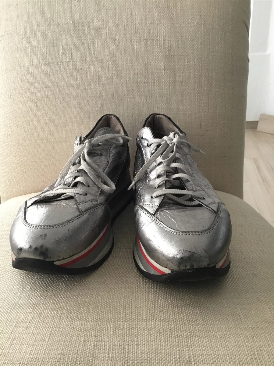 Ovye Silve Metalic Leather Pointed Toe Platform Sneakers Shoes