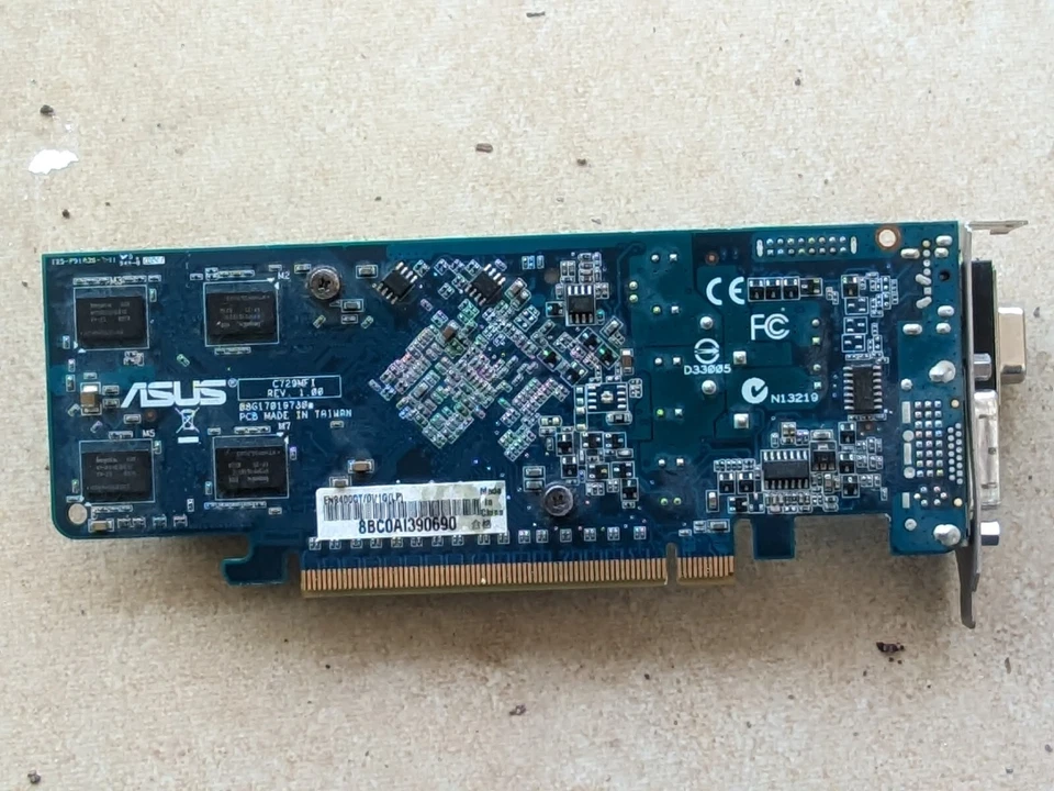 GeForce EN9400GT 512MB DDR2 PCI-E VGA DVI HDMI Asus Video Graphics Card - Image 2 of 2