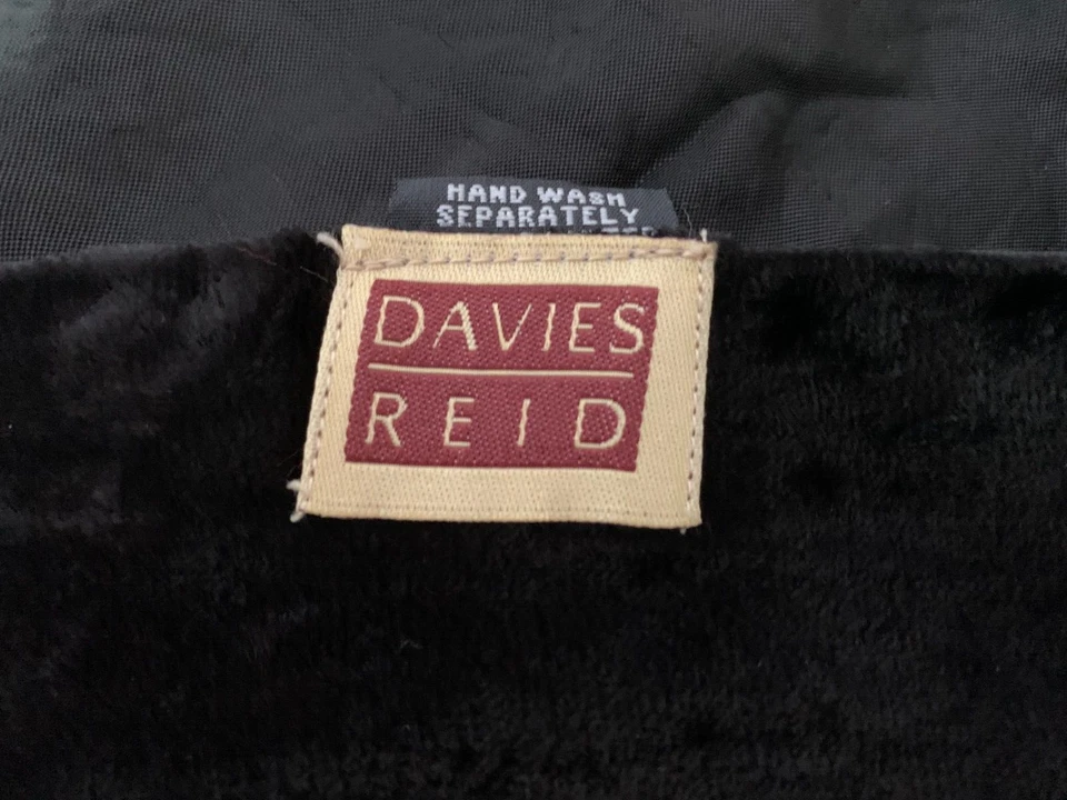 Bufanda vintage DAVIES REID negra dorada terciopelo seda respaldo rectangular talla 16" x 56" Foto 4 de 4