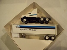 DANA 1993 FORD AEROMAX TRACTOR TRAILER DIECAST WINROSS TRUCK
