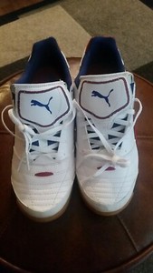 puma women's indoor soccer shoes