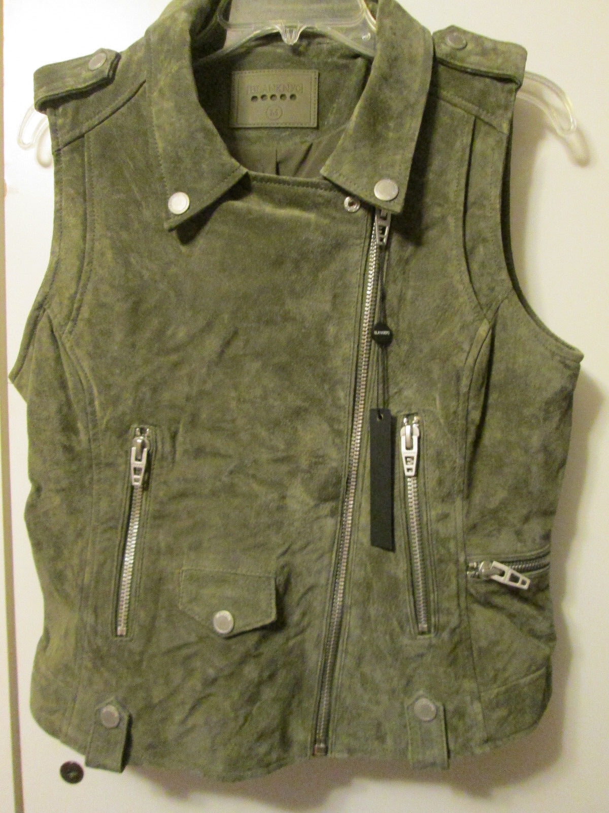 Picture 2 of 6