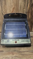 American Farm Works 10 Miles Solar Electric Fence Controller