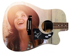 Shelly Fairchild Signed 1:1 Signature Edition Graphics Photo Guitar