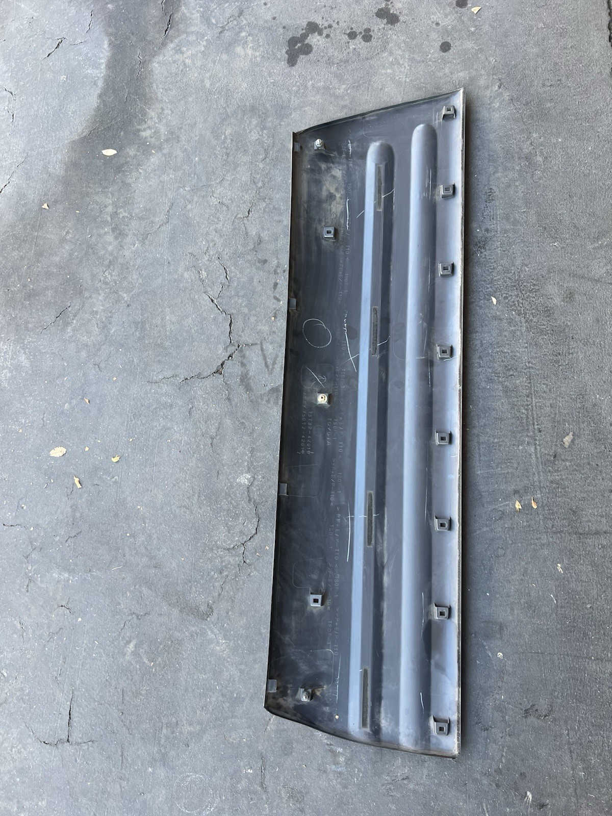 1996-1999 Toyota RAV4 2 Door Moulding Door Cladding LH Trim OEM Part 75072-42010