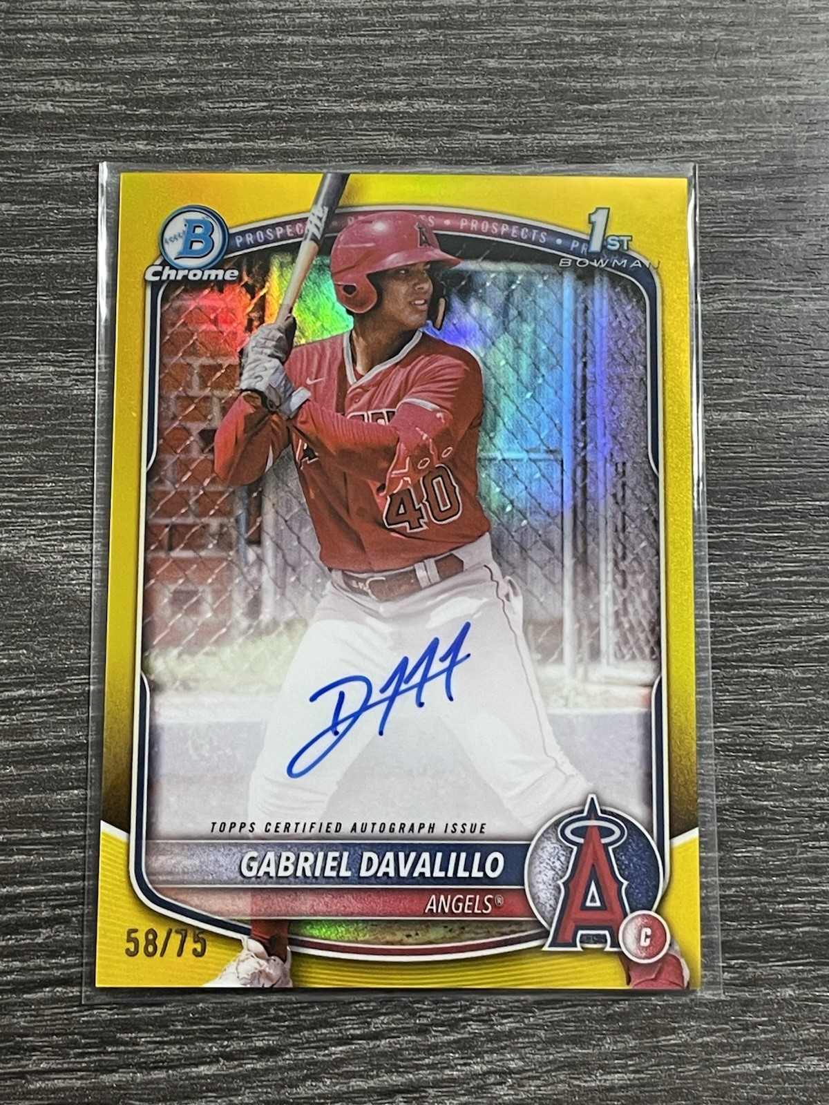 GABRIEL DAVALILLO 2025 BOWMAN CHROME 1ST YELLOW REFRACTOR AUTO /75