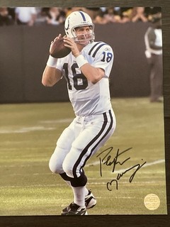 Peyton Manning Autographed signed 8x10 Photo with COA. HOF