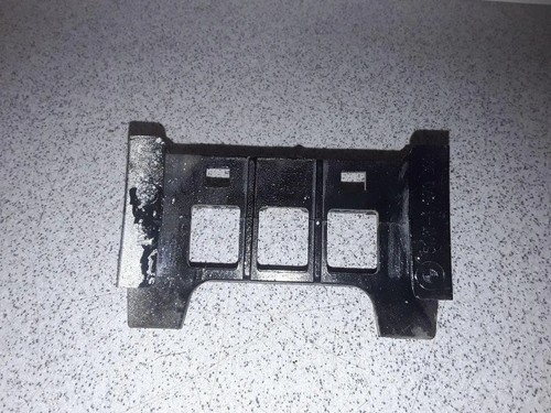 BMW 5 Touring E39 Stoßstangenhalterung hinten links 1970389 3.00 33749230