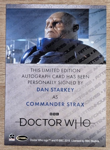 2024 Rittenhouse Doctor Who Serie 5-7 Bordered Auto Dan Starkey As Strax - Foto 2 di 2