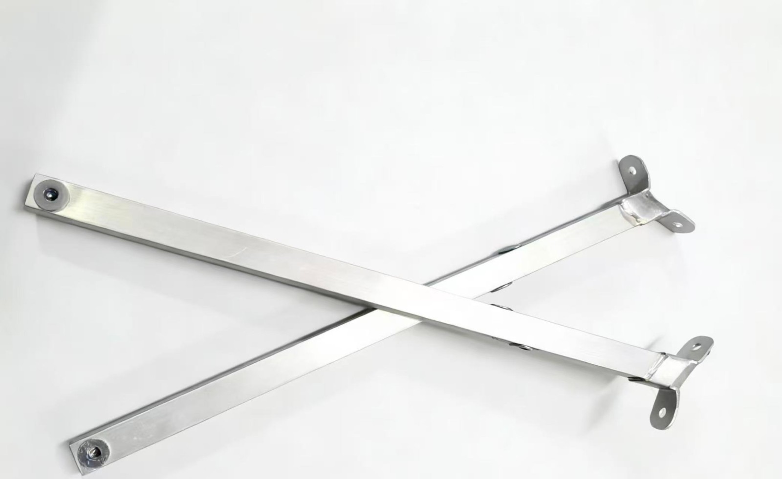 1 Pair For ASTON MARTIN Vantage 4.0 FRONT Left Right BUMPER BRACKET SUPPORTS