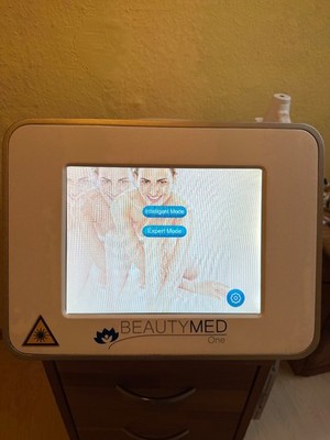 Professionelles Lasergerät Dioden, Alexandrit und Nd:YAG 3 in 1