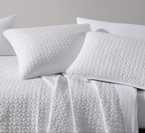 Elli-Quilted-Coverlet-Set-Geometrical-Shape-Bedding-Pattern-Texture-Bed-Cover