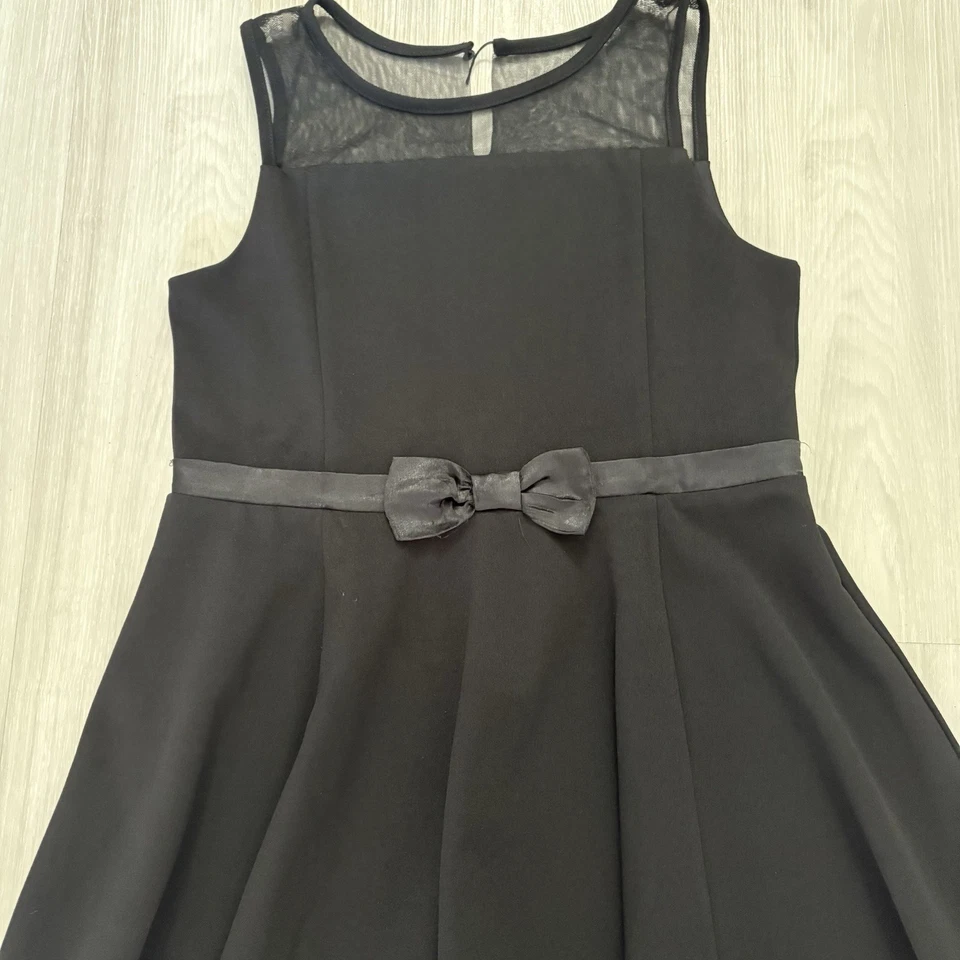 Vestido Calvin Klein Big Girls Illusion Malla Lazo Frontal Negro Talla 16.5 Foto 2 de 4