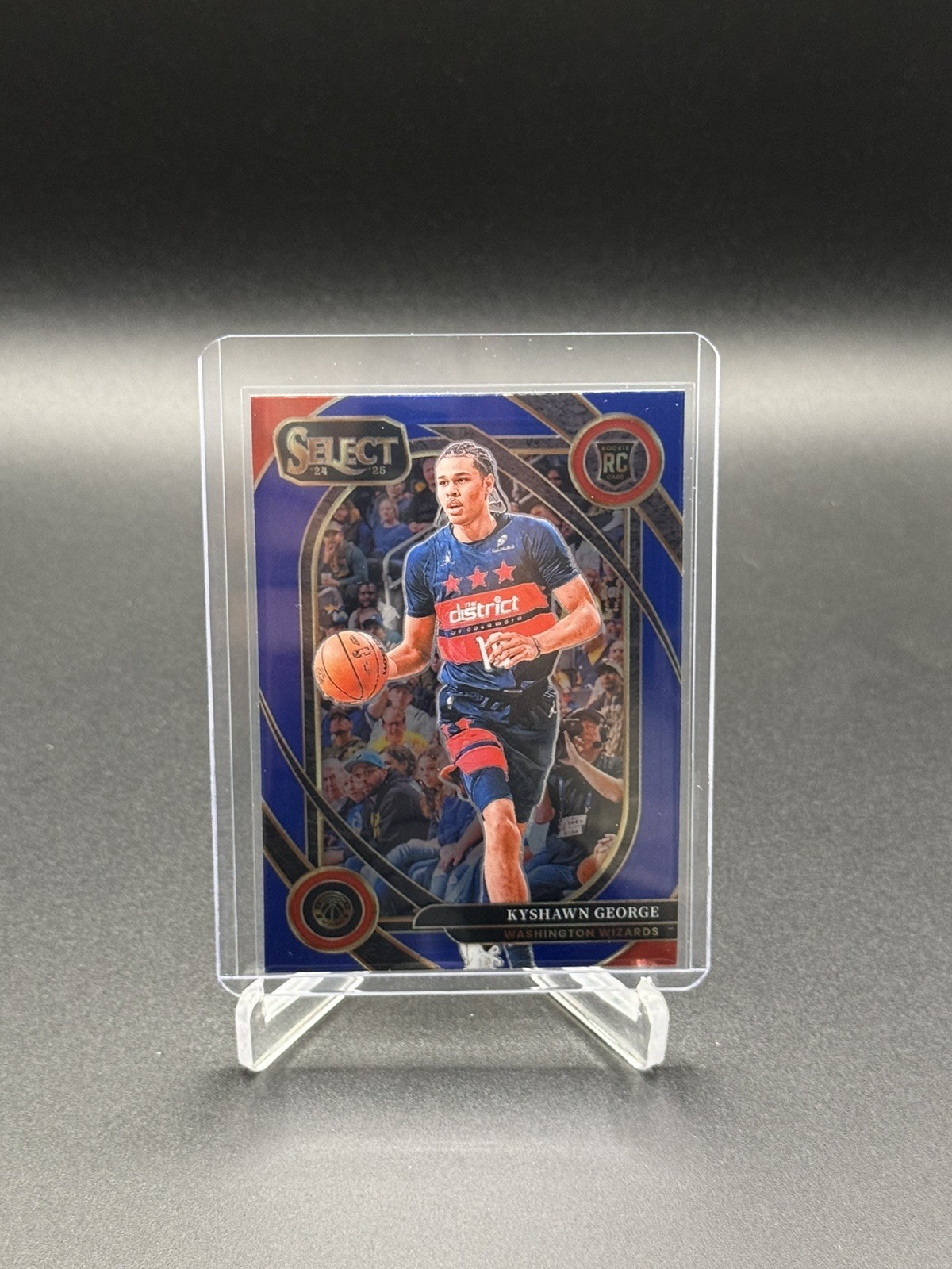 2024-25 Panini Select Courtside Kyshawn George RC Blue Prizm #285 Wizards