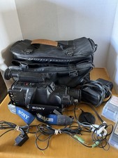 Sony CCD-F201 Video-8 Handycam Camcorde Untested With Batteries Case Remote