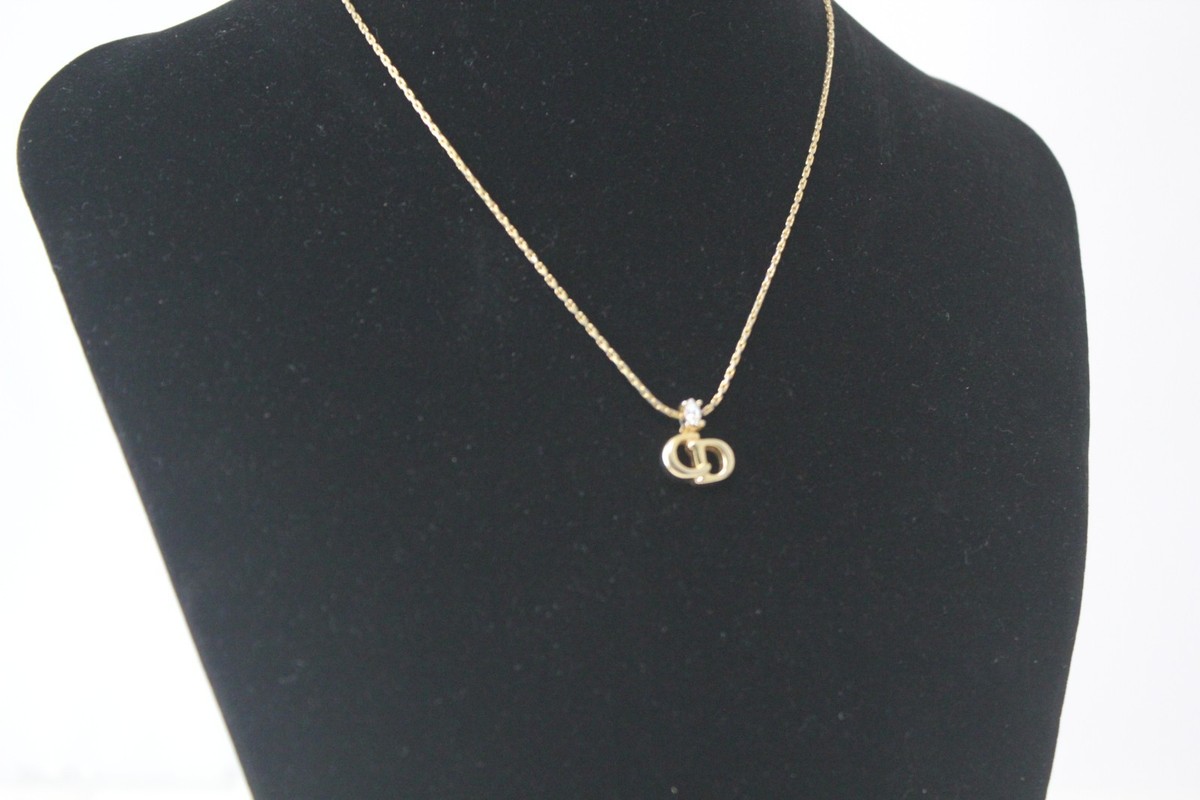 Christian Dior CD Logo gold necklace ② Christian Dior CD Logo Gold Tone Chain Necklace Rhinestone