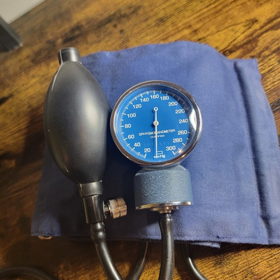 #ad Vintage Certified Japan Blood Pressure Gauge Monitor With Bulb Cuff Blue Medical $16.99