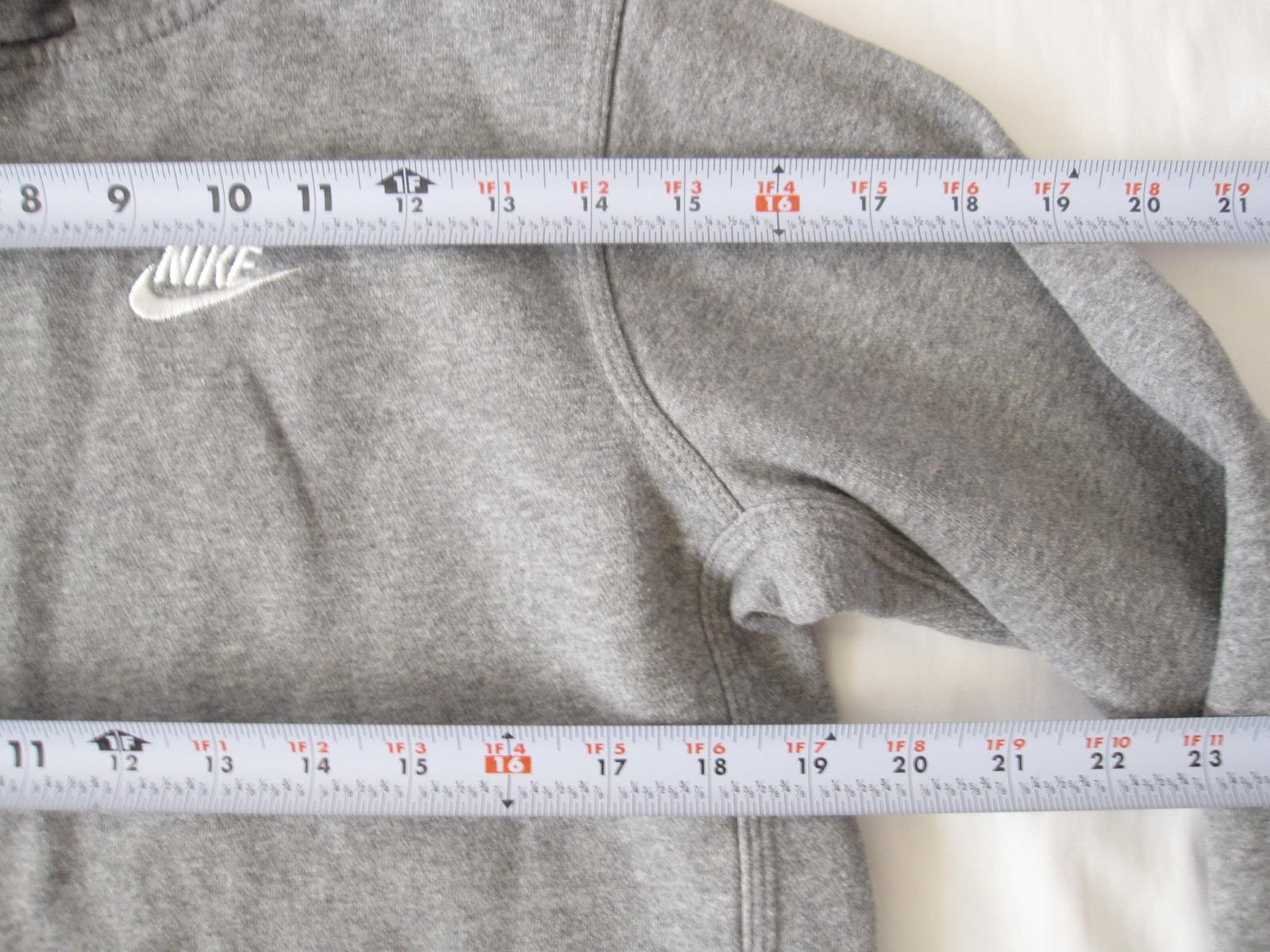 Boys Nike Cotton Polyester Gray Pullover Hoodie Sz XL (MT906) thumbnail 5