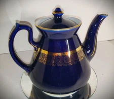 Vintage 1960s HALL China Co. PHILADELPHIA Teapot Cobalt Blue & 12K Gold Banding