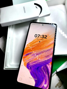 Samsung Galaxy A53 5G 128GB entsperrt schwarz mit voller Box gesprungenes Display voll