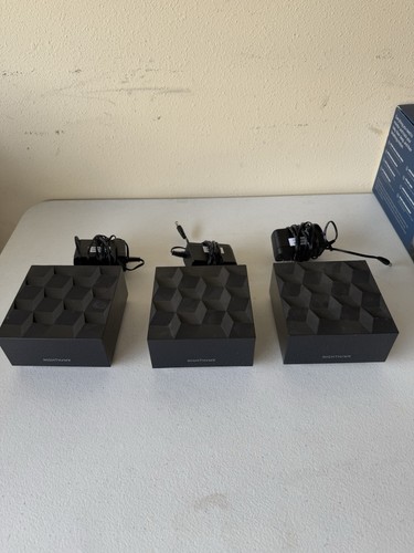 3 SET OF NETGEAR NIGHTHAWK MESH WIFI 6 SATELLITE MS60 - POWER CORD INCLUDED