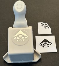 Martha Stewart Punch Around The Page SWIRLING LACE Corner Paper Punch