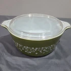 Vtg. Pyrex Green Crazy Daisy Spring Blossom 475-B 2.6 QT Casserole Dish w/Lid