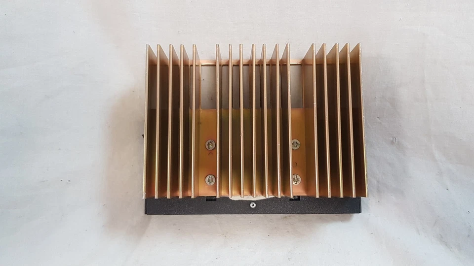 Intel Pentium II SL2HE Vintage 266 MHz Processor - Image 3 of 4