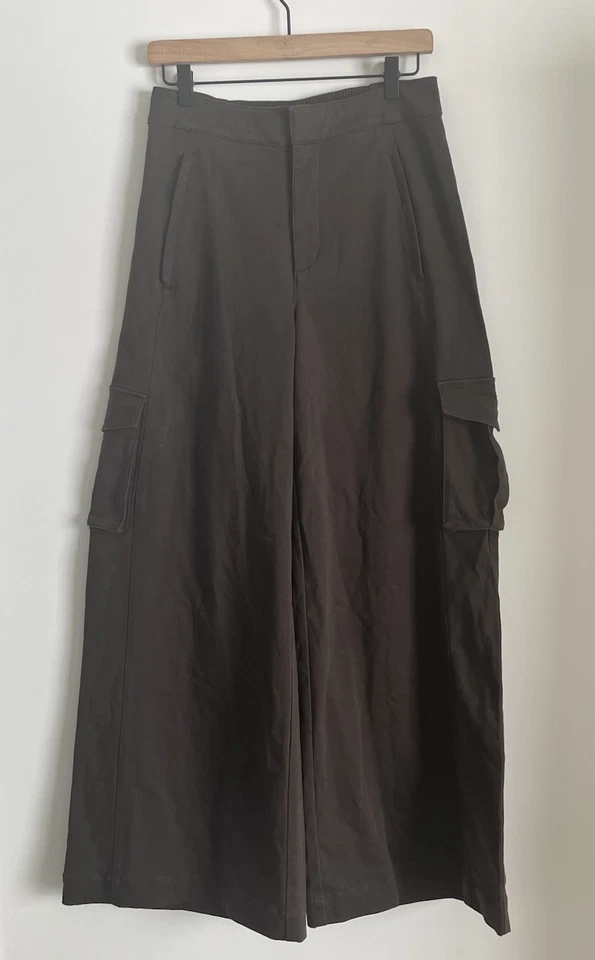 ALO Women's Logo Show Off Cargo Wide Leg Baggy Trouser Pants Brown Espresso Sz M - Image 3 of 4