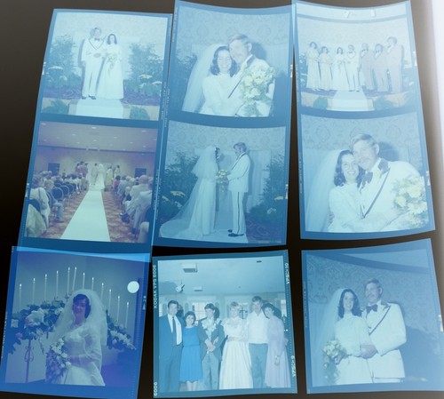 #27 Lot 99 Vtg COLOR Snapshot Photo NEGATIVES Family WEDDING Party Ceremony - Picture 17 of 17