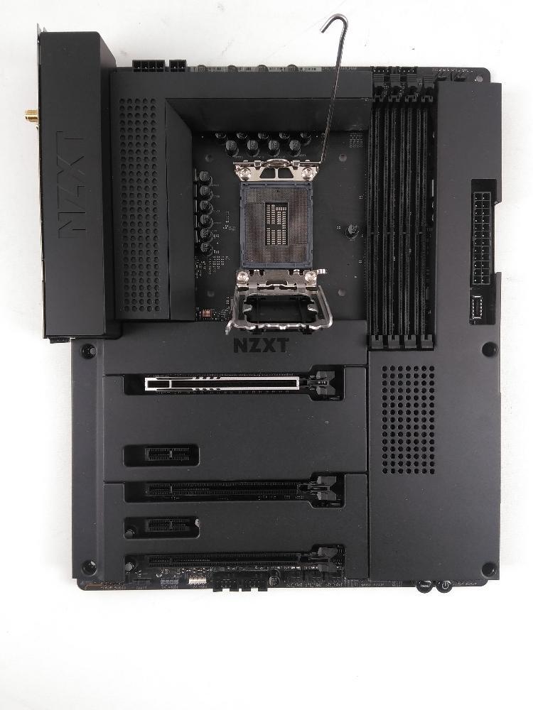 NZXT N7 Z690 ATXマザーボード N7-Z69XT-B1 Amazon | NZXT N7 Z690 ATX マザーボード [Intel Z690チップセット搭載