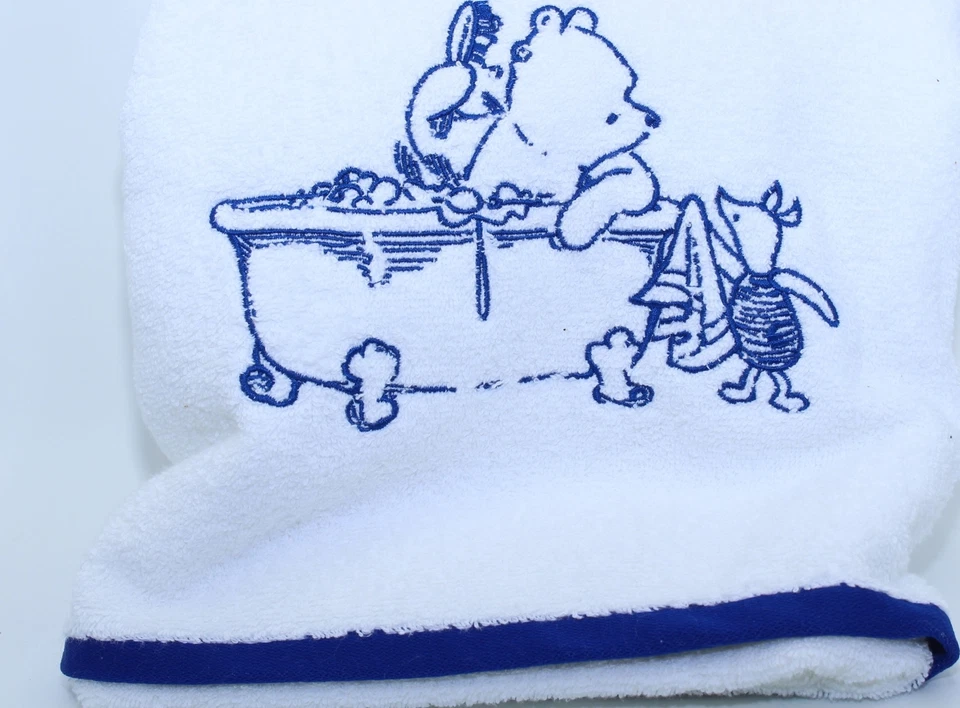 VTG Disney Winnie & Piglet Cotton Wash Cloths Bath Hand Towels Gift Box Set of 6 - Image 4 of 4